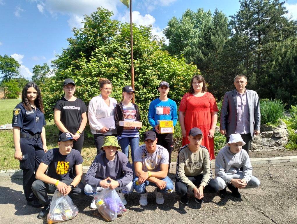 На Петрівщині працівники пробації привітали неповнолітніх з «Міжнародним днем захисту дітей»
